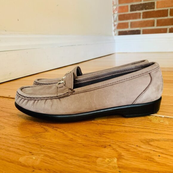 SAS Simplify Slip On Loafer  Size 6.5 M - Picture 10 of 16